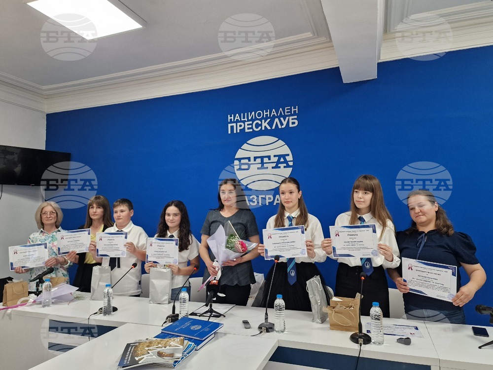 Националния пресклуб на БТА Разград - отличия - ученици