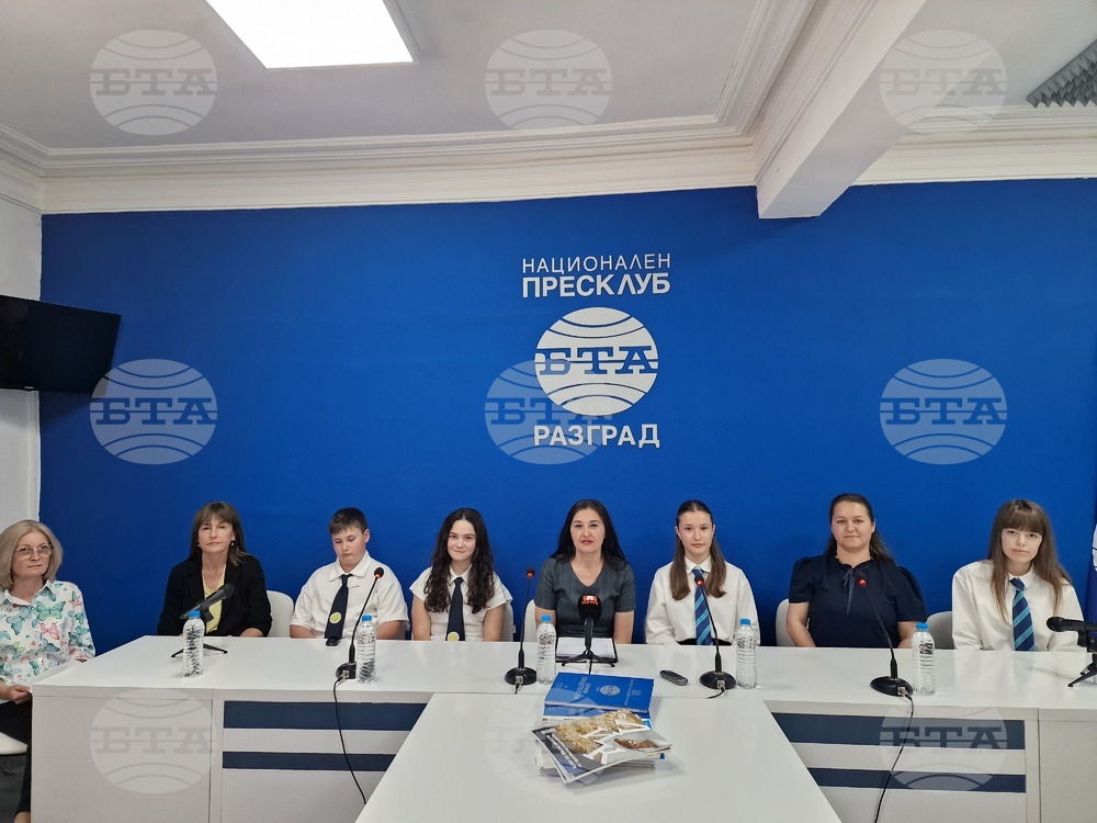 Фондация "От мечта до реалност" в Разград отличи най-изявените ученици във второто издание на годишните награди „Ученик на годината”