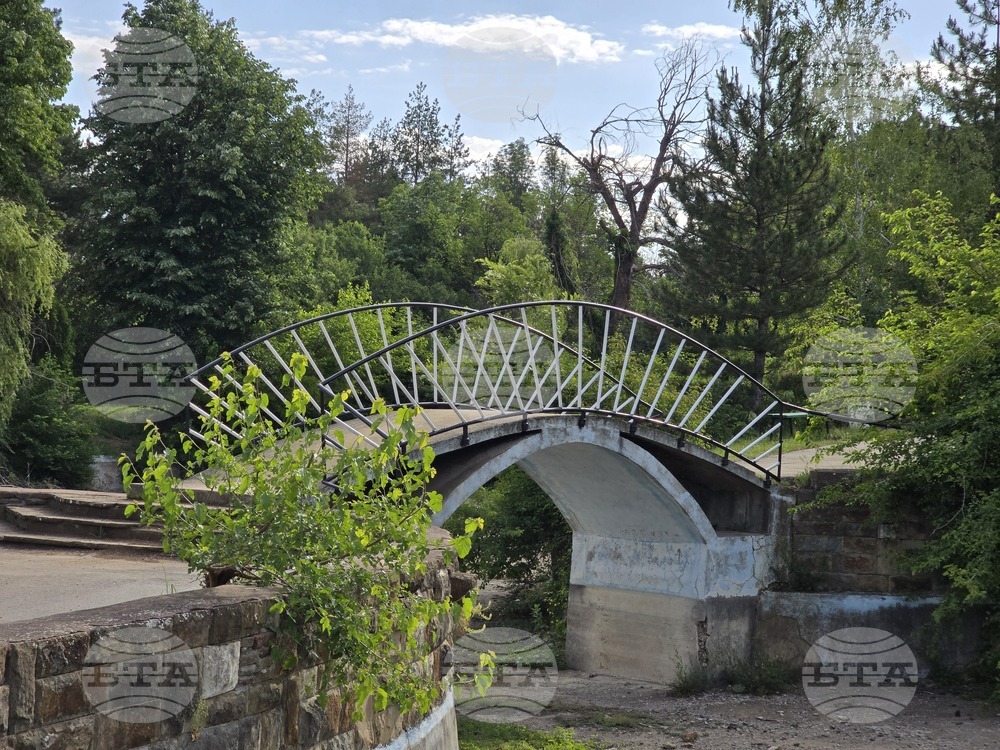 В Ловеч ще бъдат изградени седем детски площадки и ще бъде рехабилитирано езерото в парка „Стратеш“ по партньорски проект 