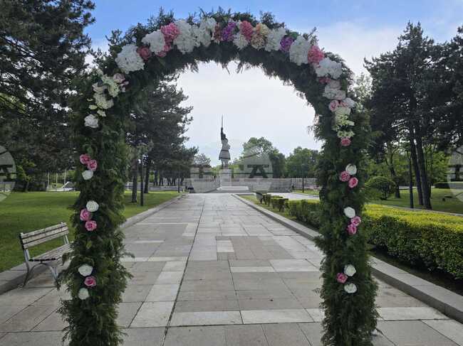 Тържественото изпращане на абитуриентите в Добрич ще бъде за втора година в Мемориалния комплекс „Хан Аспарух“