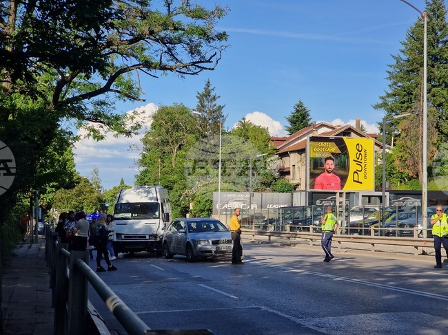 Един е загинал, 21 са ранени при катастрофи в страната през последното денонощие