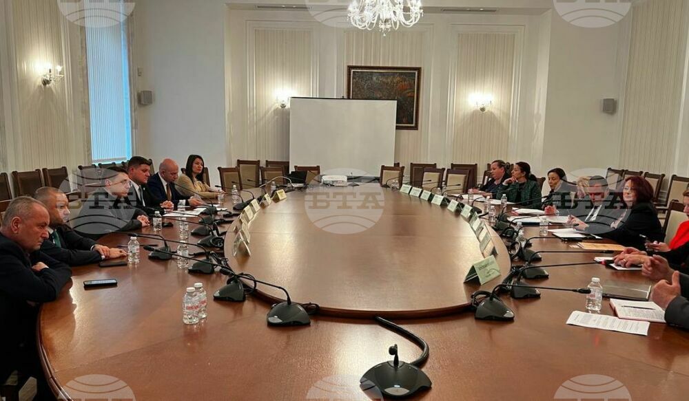 Протестно писмо срещу натиска над българската общност в Република Северна Македония приеха на извънредно заседание от Комисията за политиките за българите извън страната