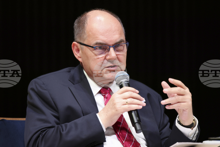 High Representative Christian Schmidt Set on Staying in Bosnia and Herzegovina Until Stability and Progress Are Ensured