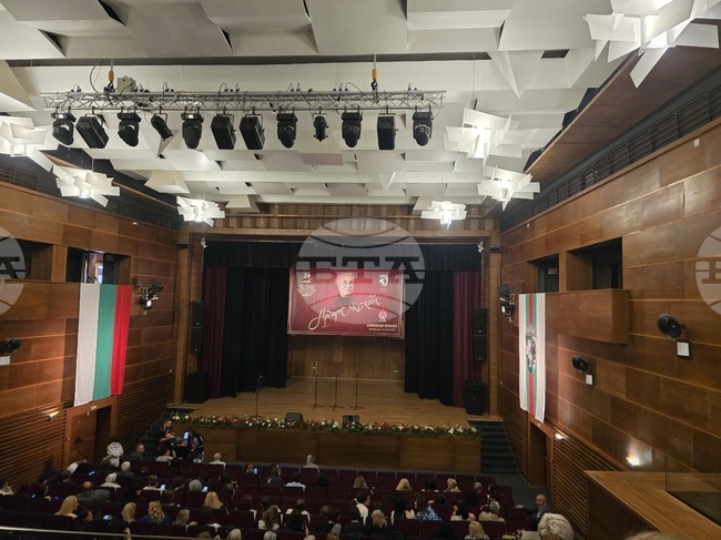 Наградата „Аргира Жечкова“ ще бъде връчена на 22 май в Сливен