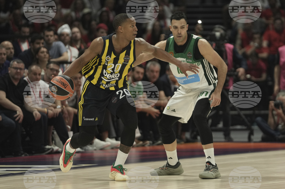 Панатинайкос надигра шампиона Фенербахче в баскетболната Евролига, Барселона записа нов успех в Париж