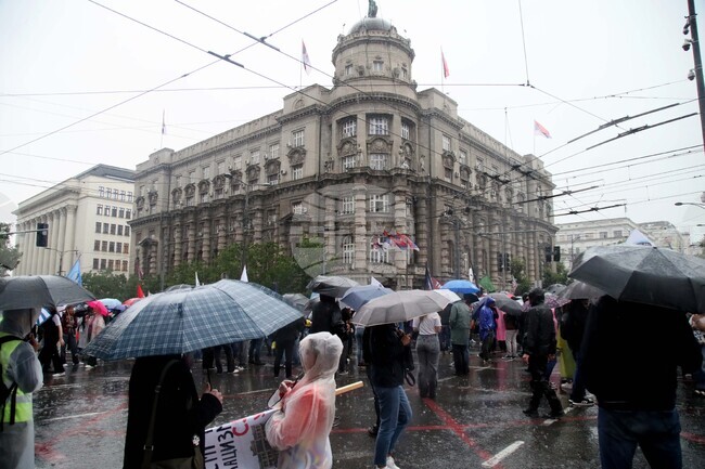 Сърбия - протест