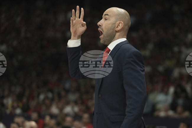 Треньорът на баскетболния Монако Василис Спанулис няма да води отбора във втори пореден мач