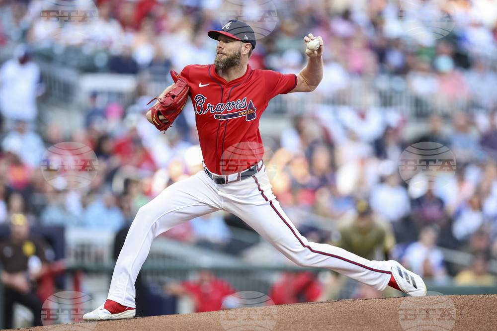 Padres Braves Baseball