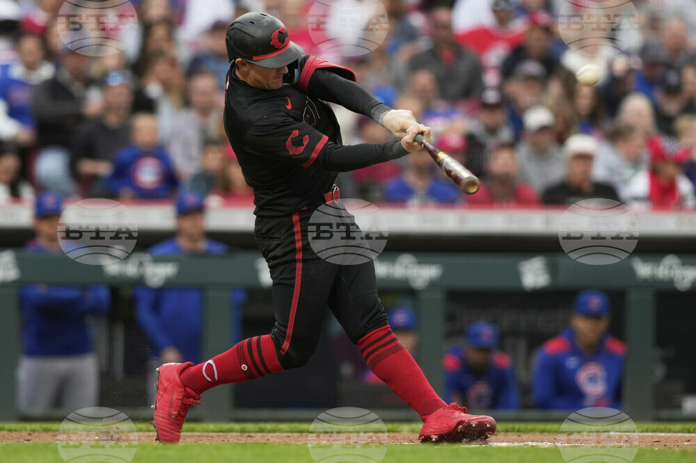 Cubs Reds Baseball