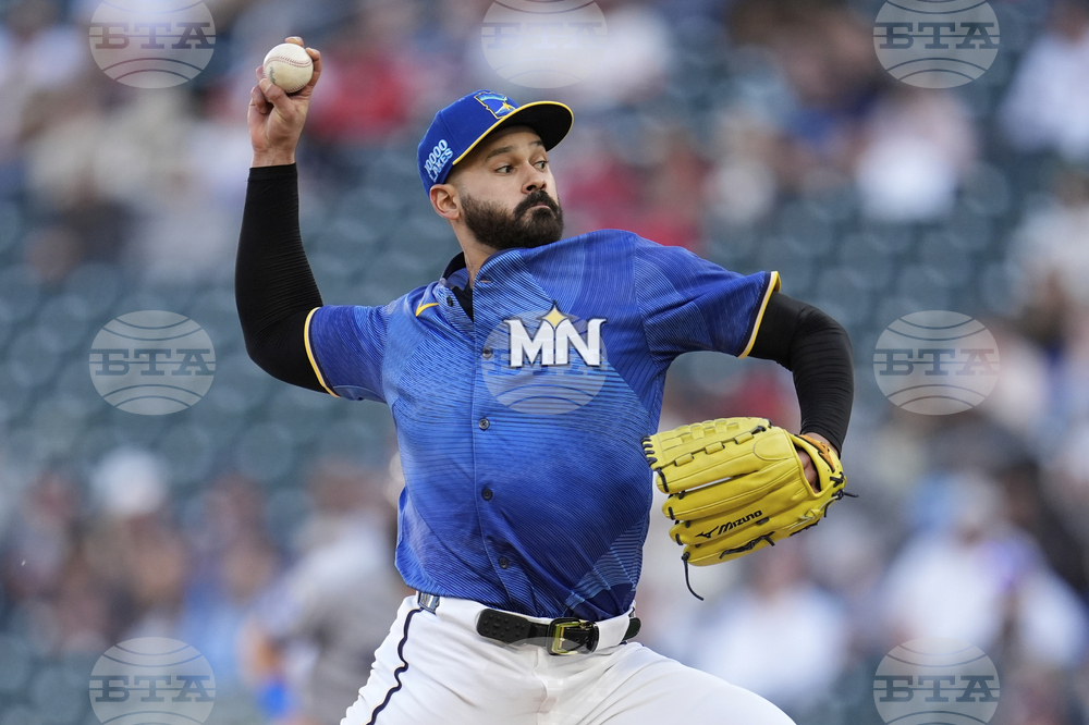 Royals Twins Baseball