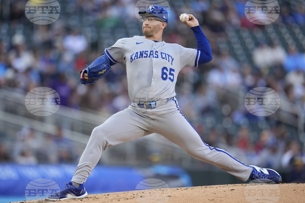 Royals Twins Baseball