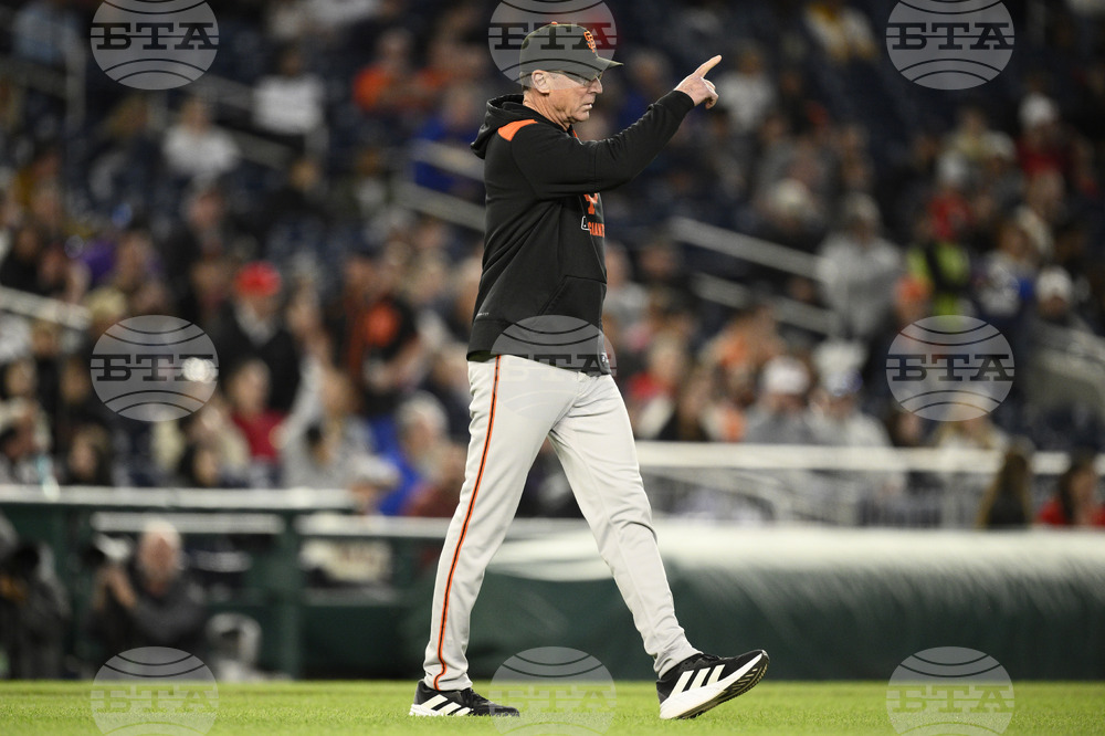 Giants Nationals Baseball