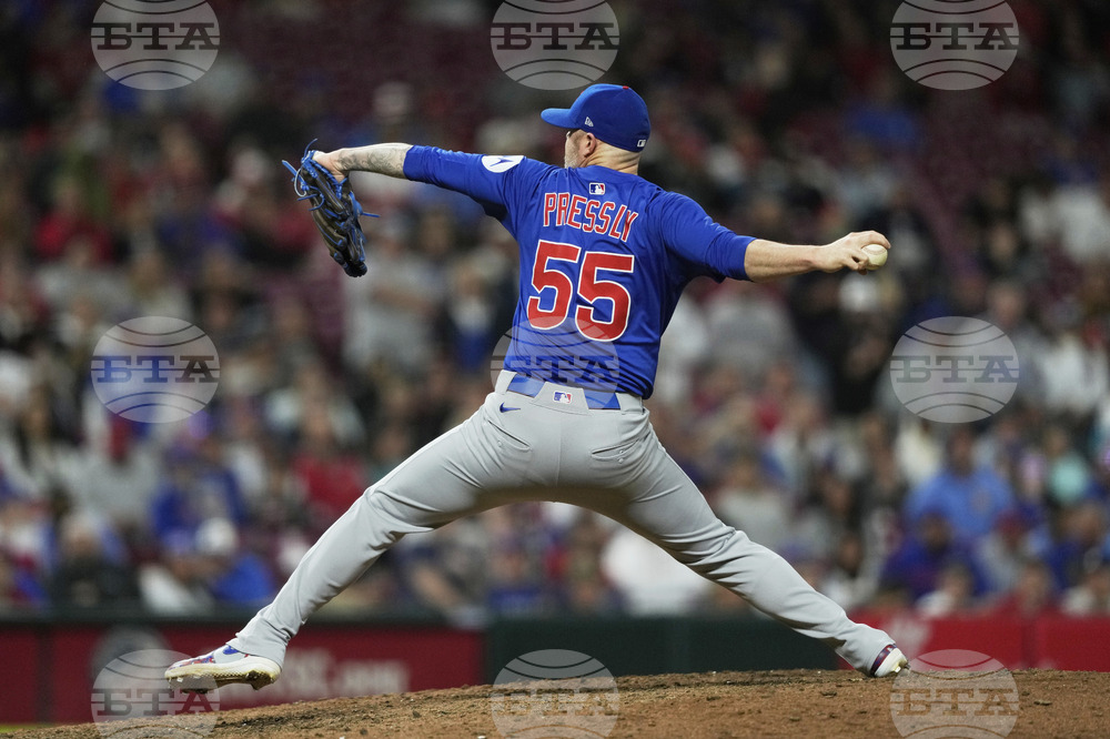 Cubs Reds Baseball