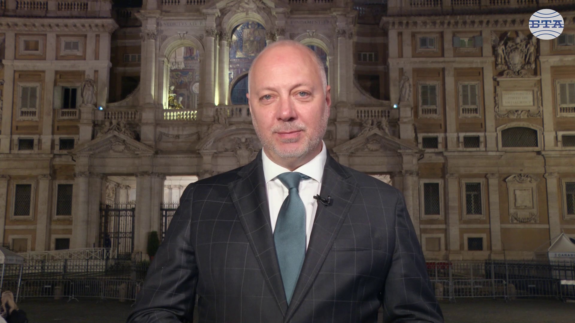 24 май е най-хубавият и най-светъл празник – лъч от миналото, който осветява настоящето и сочи в бъдещето, заяви премиерът Росен Желязков