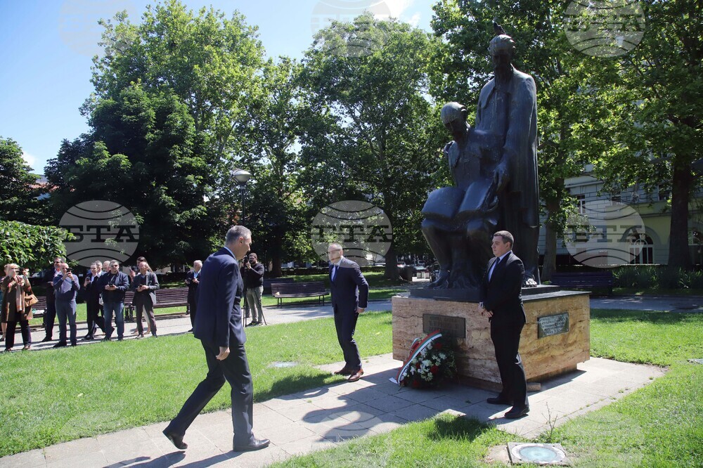 Сърбия - паметник на Св. св. Кирил и Методий - 24 май - честване
