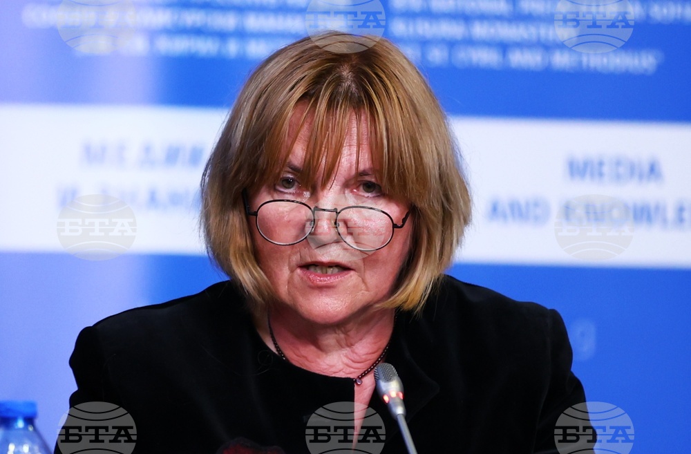 Hungary-Based Hemus Magazine Editor-in-Chief and Translator Svetla Kjoseva Is among Recipients of Baumgarten Award