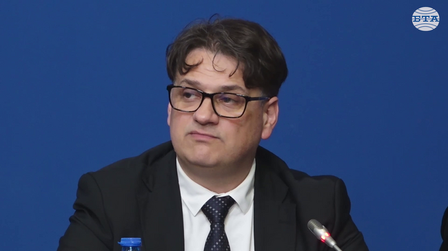 Министърът на културата Мариан Бачев: Освен събитие за гилдията, медийната среща е и национална кауза