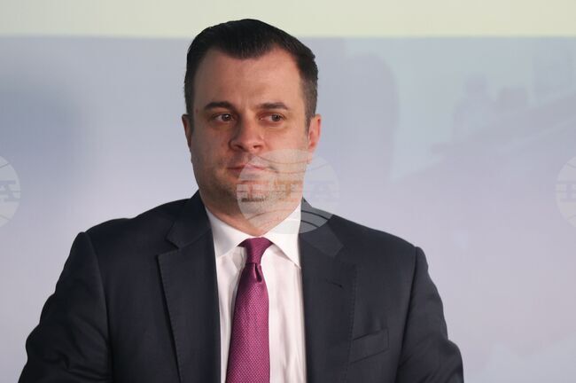 Когато имаме досег с новите технологии, разбираме как те ни помагат, каза Ясен Дараков от BG Voice