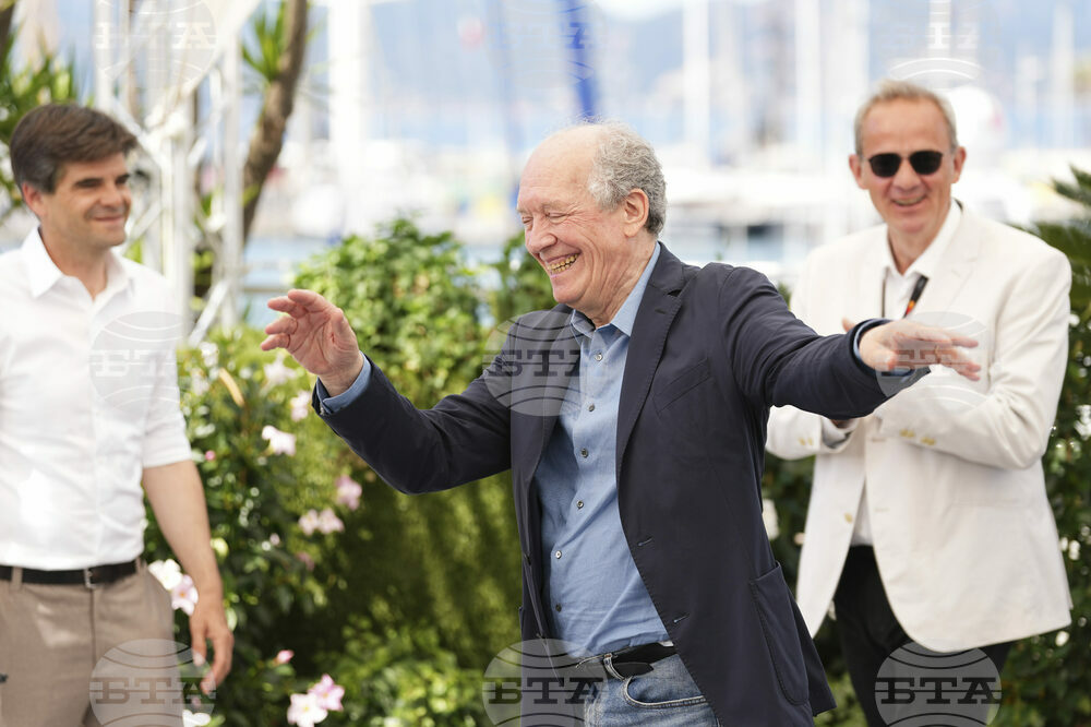France Cannes 2025 Jeunes Meres Photo Call