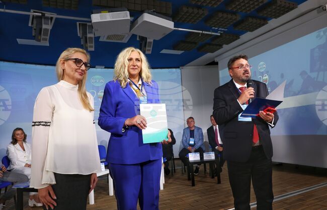 БТА - Двадесета Световна среща на българските медии - Национален дарителски фонд „13 века България“ - награда