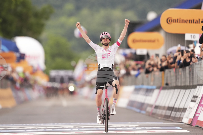 Датчанин спечели 14-ия етап от Обиколката на Италия, Дел Торо увеличи аванса си в генералното класиране