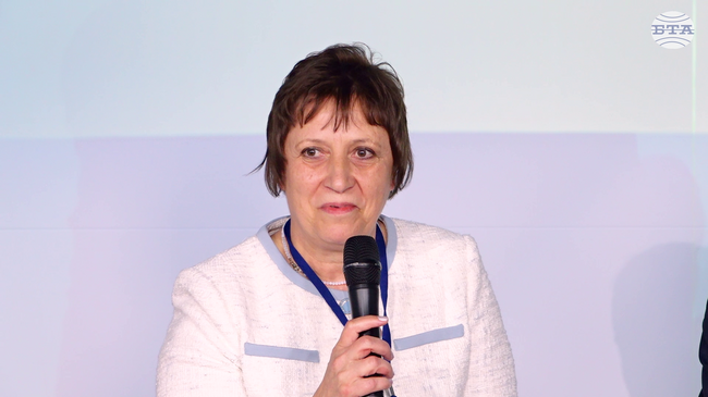 България напредва в областта на технологиите и изкуствения интелект, каза Евелина Славчева, председател на БАН