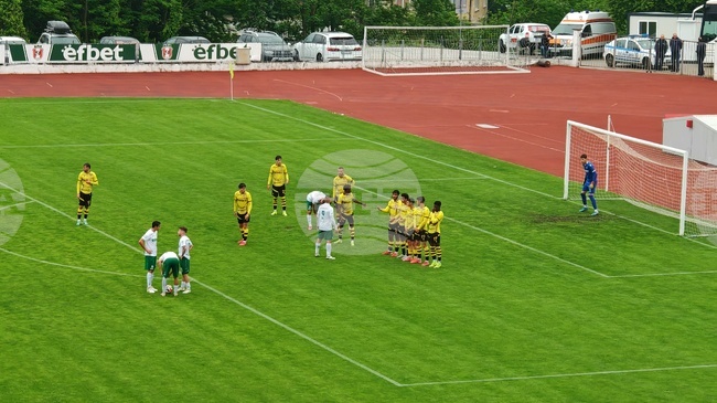 Янтра се наложи над Лудогорец II и влезе в топ 3, Вихрен се провали срещу Хебър