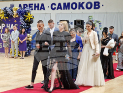 Самоков - абитуриенти - изпращане