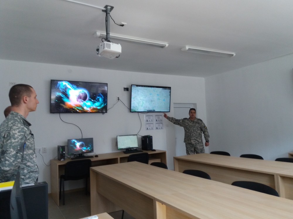 Членове на Комисията по отбрана в 47-то Народно събрание посетиха ВВВУ „Георги Бенковски“ и 12 Авиационна база