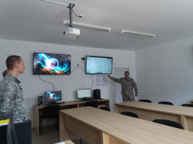 Членове на Комисията по отбрана в 47-то Народно събрание посетиха ВВВУ „Георги Бенковски“ и 12 Авиационна база