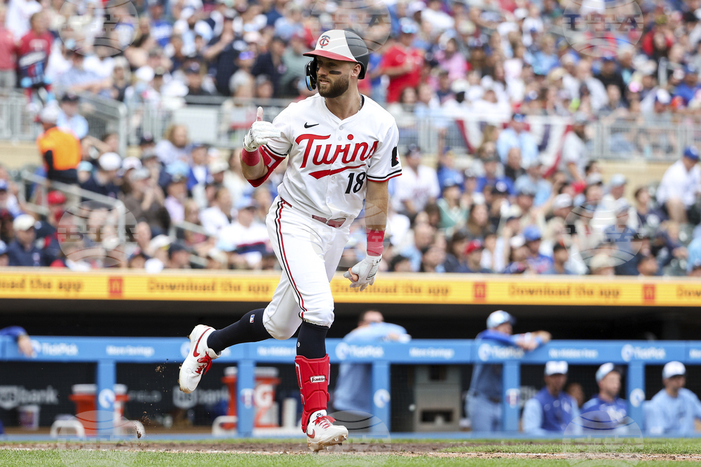 Royals Twins Baseball