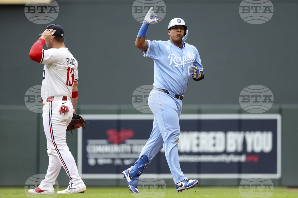 Royals Twins Baseball