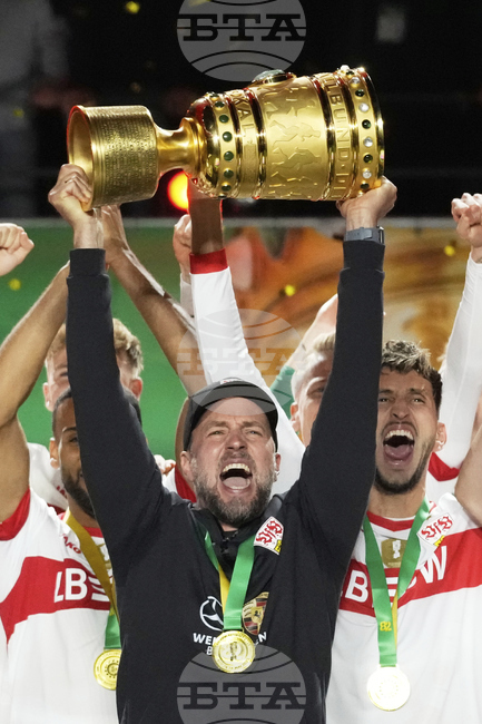 Пресконференцията на треньора на Щутгарт Себастиан Хьонес след спечелването на Купата на Германия продължи по-малко от 10 минути