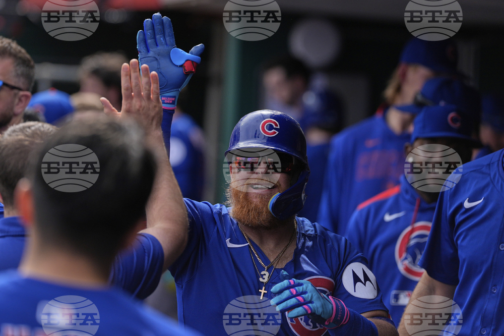 Cubs Reds Baseball