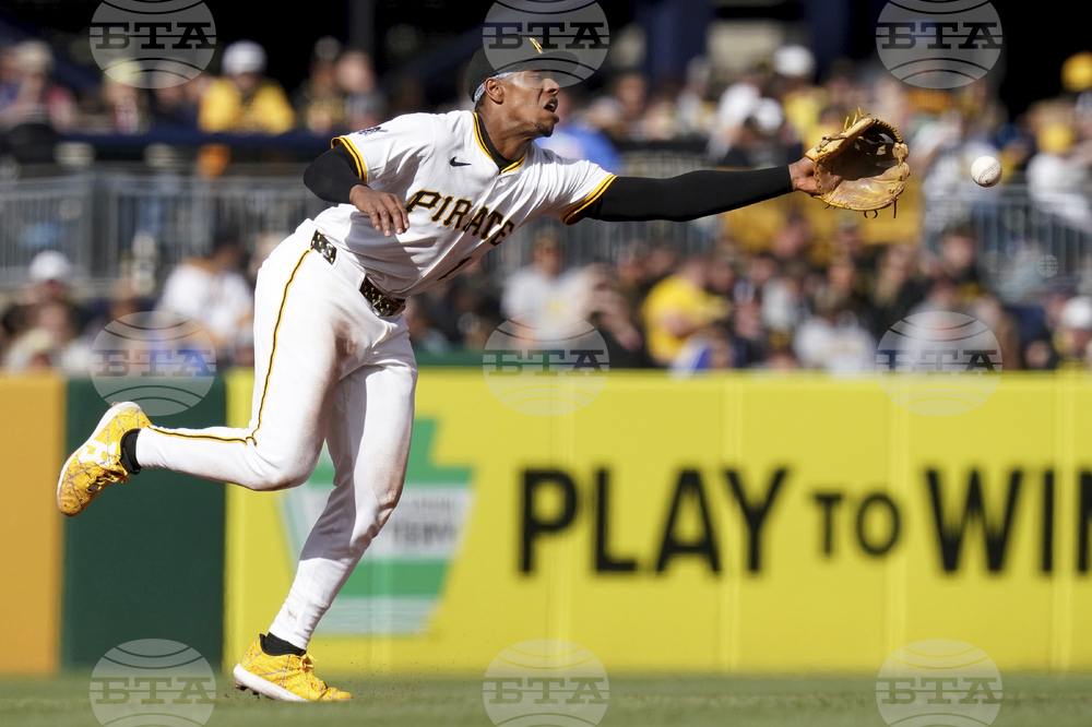 Brewers Pirates Baseball