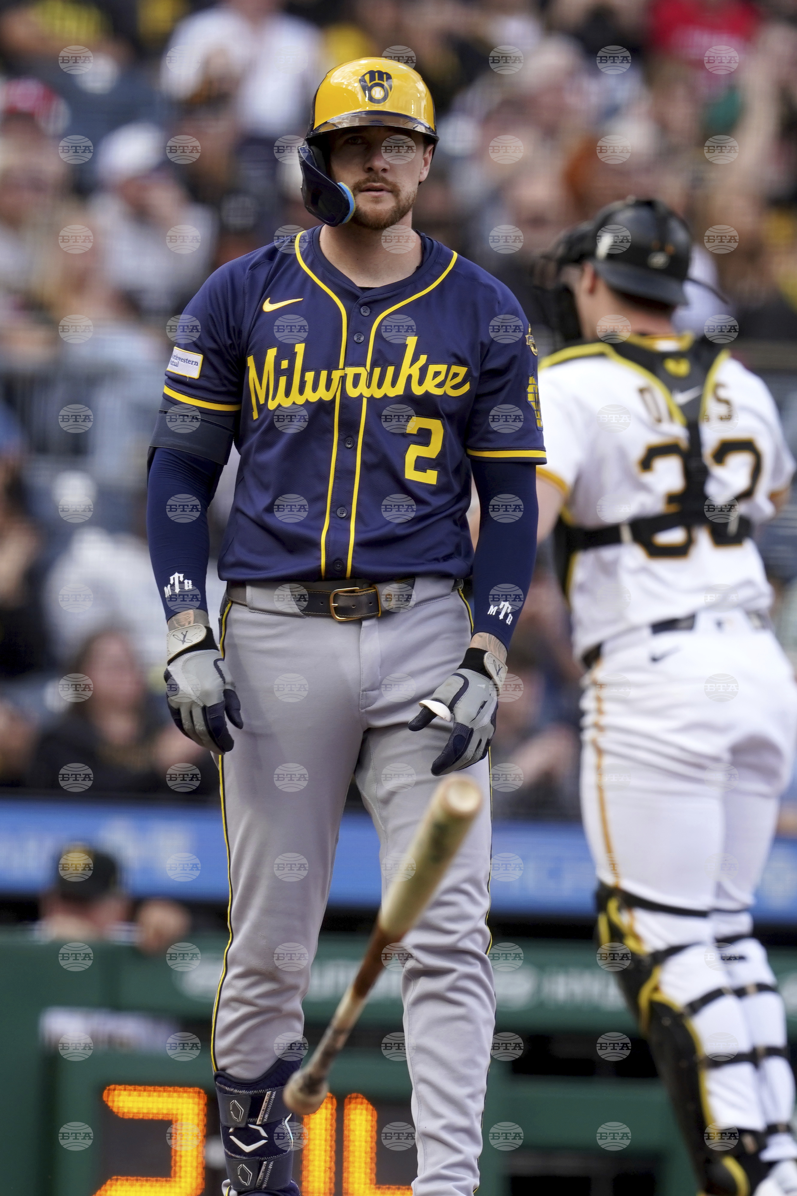 Brewers Pirates Baseball