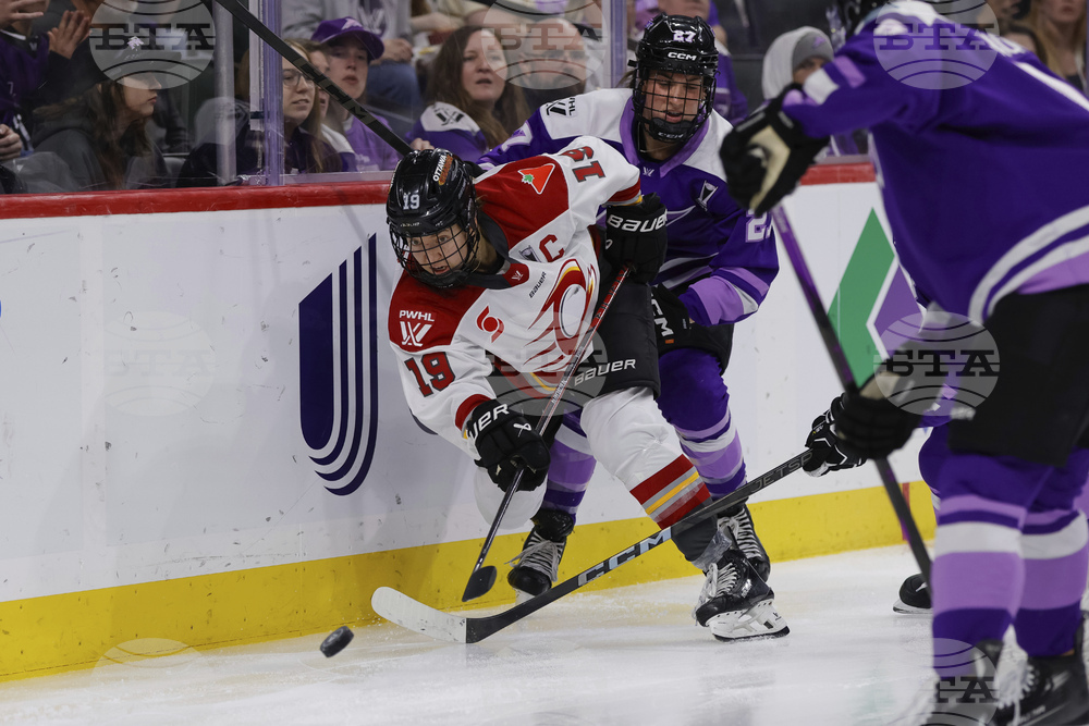 PWHL Charge Frost Hockey