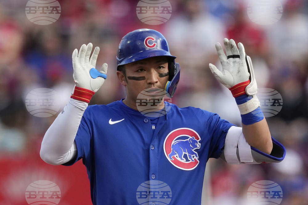Cubs Reds Baseball