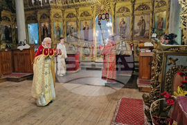 Разград - „Св. Николай Чудотворец“ - литургия 