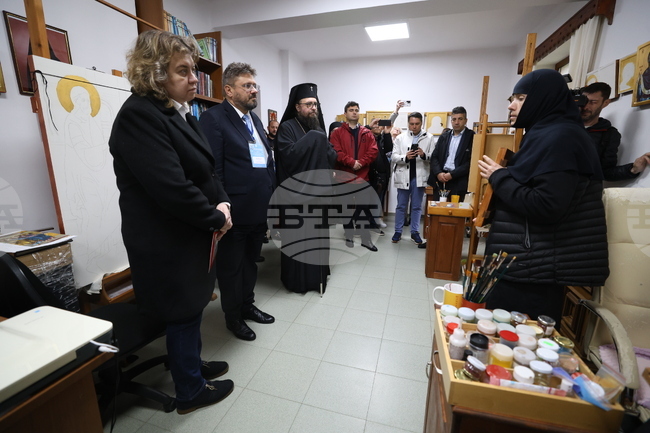 Вършец - БТА - Двадесета Световна среща на българските медии - Клисурски манастир -  музей и ателие по иконопис 
