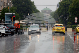 Столица - ежедневие - дъжд