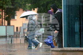 Столица - ежедневие - дъжд