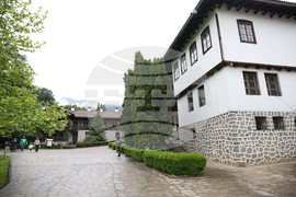 Вършец - Клисурски манастир - „Св. св. Кирил и Методий” - изглед