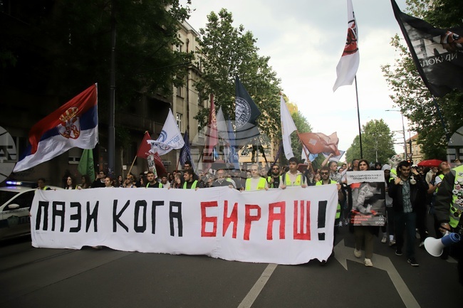 Студентите в Сърбия ултимативно поискаха до Видовден да бъдат насрочени предсрочни парламентарни избори 