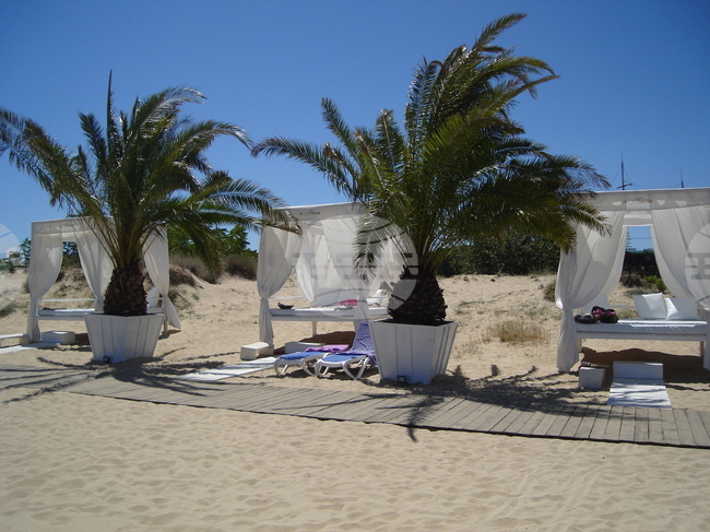 Областна управа в Бургас внедрява дрон за проверка на незаконни обекти по плажовете