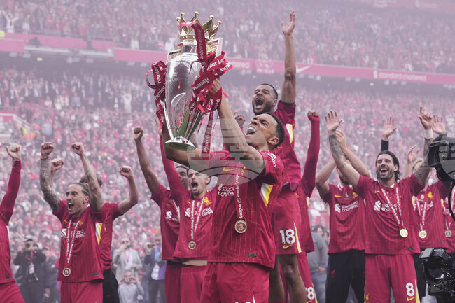 Трент Александър-Арнолд официално премина в Реал Мадрид