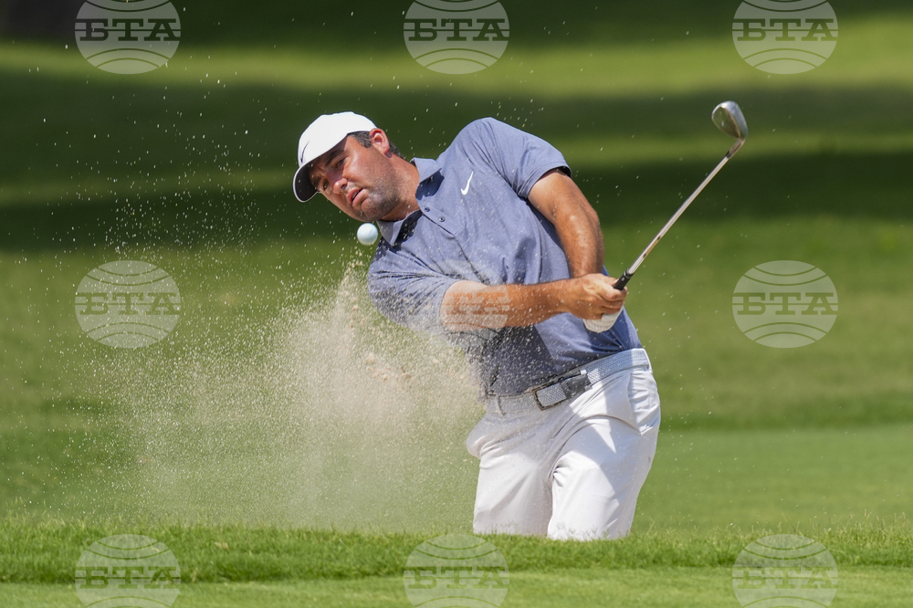 Colonial Golf