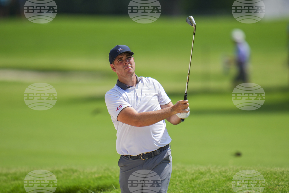 Colonial Golf