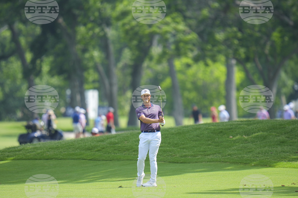 Colonial Golf