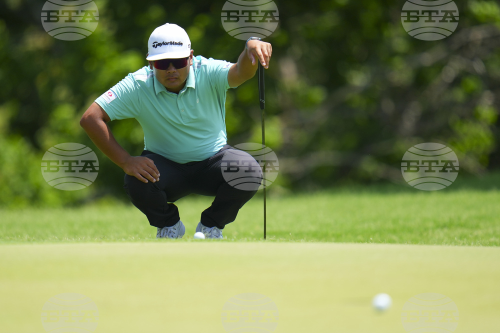 Colonial Golf